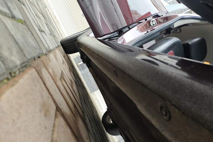 Used Kia K3 2015 1.6L Automatic GL Right Side Sill