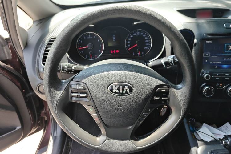 Used Kia K3 2015 1.6L Automatic GL Steering Wheel