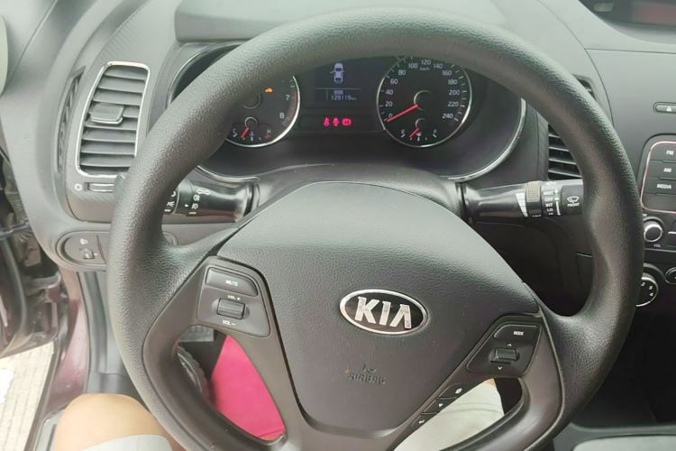 Used Kia K3 2015 1.6L Manual GL Steering Wheel
