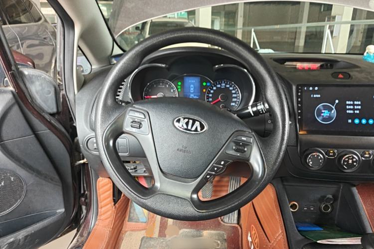Used Kia K3 2015 1.6L Manual GL Steering Wheel