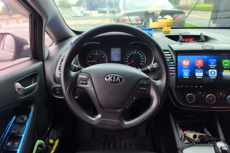 Used Kia K3 2015 1.6L Manual GLS Steering Wheel
