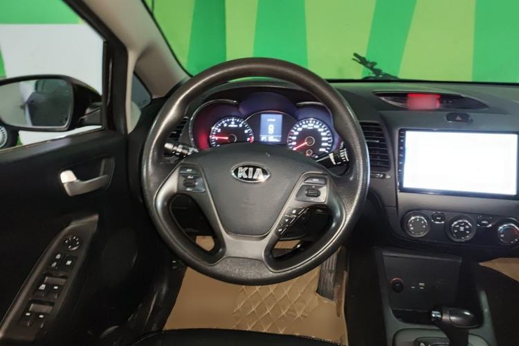 Used Kia K3 2015 1.6L Automatic GL Steering Wheel