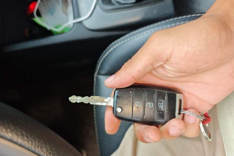 Used Kia K3 2015 1.6L Manual GL Vehicle Key