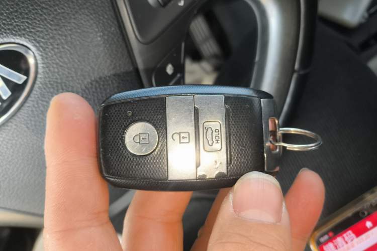 Used Kia K3 2015 1.6L Automatic GLS Vehicle Key