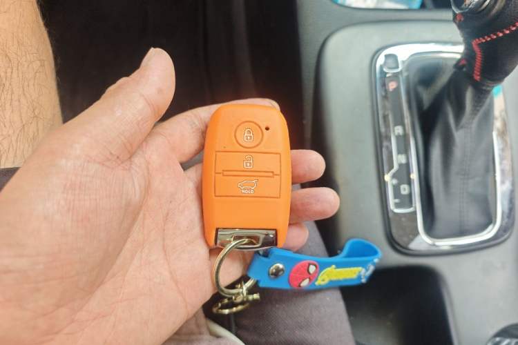Used Kia K3 2015 1.6L Automatic GLS Vehicle Key