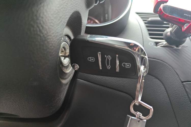 Used Kia K3 2015 1.6L Manual GL Vehicle Key
