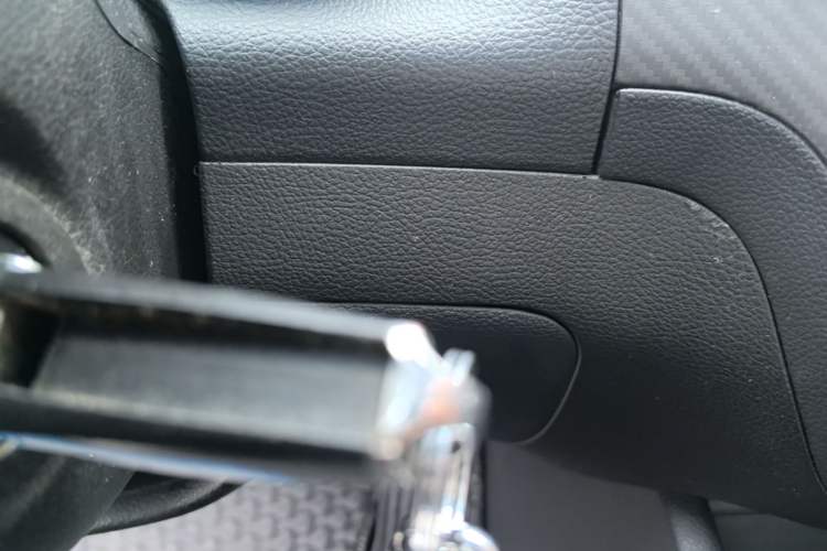 Used Kia K3 2015 1.6L Manual GL Vehicle Key