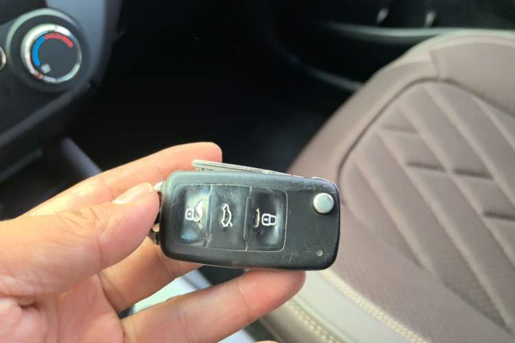 Used Kia K3 2015 1.6L Automatic GLS Vehicle Key