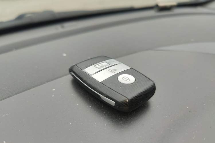 Used Kia K3 2015 1.6L Automatic GLS Vehicle Key