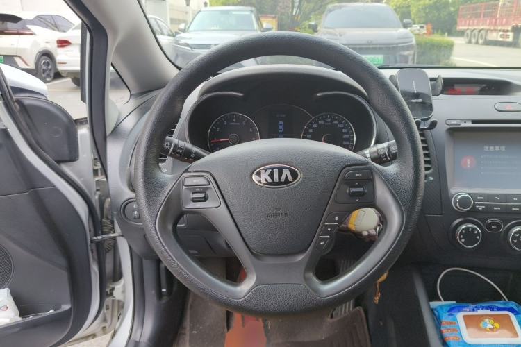 Used Kia K3 2015 1.6L Manual GL Steering Wheel