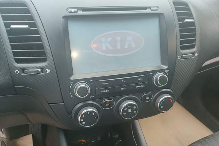 Used Kia K3 2015 1.6L Automatic GL Audio And AC Panel