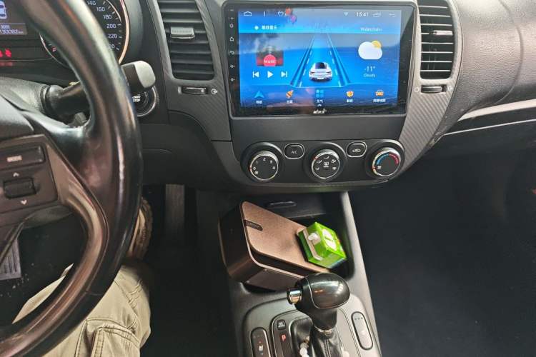 Used Kia K3 2015 1.6L Automatic GLS Audio And AC Panel