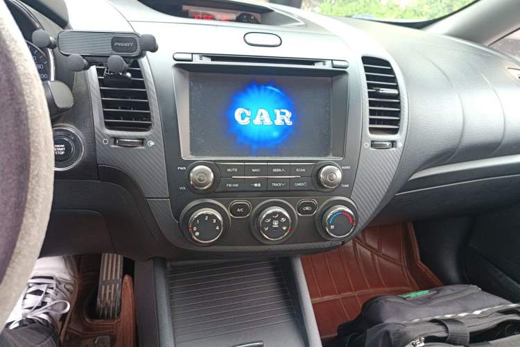 Used Kia K3 2015 1.6L Automatic GLS Audio And AC Panel