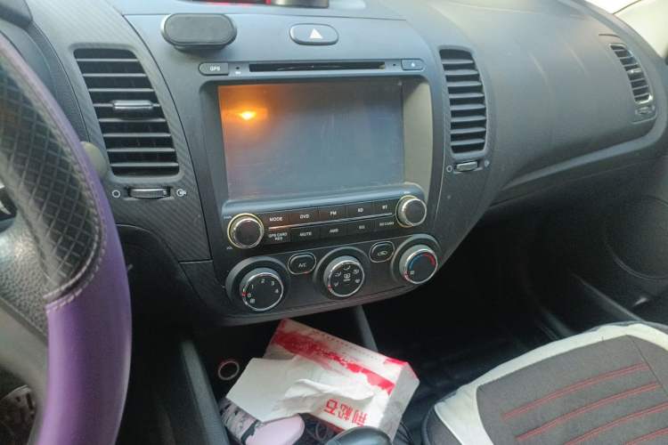 Used Kia K3 2015 1.6L Automatic GL Audio And AC Panel