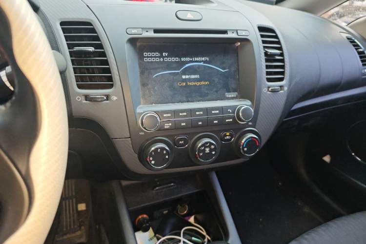 Used Kia K3 2015 1.6L Automatic GLS Audio And AC Panel