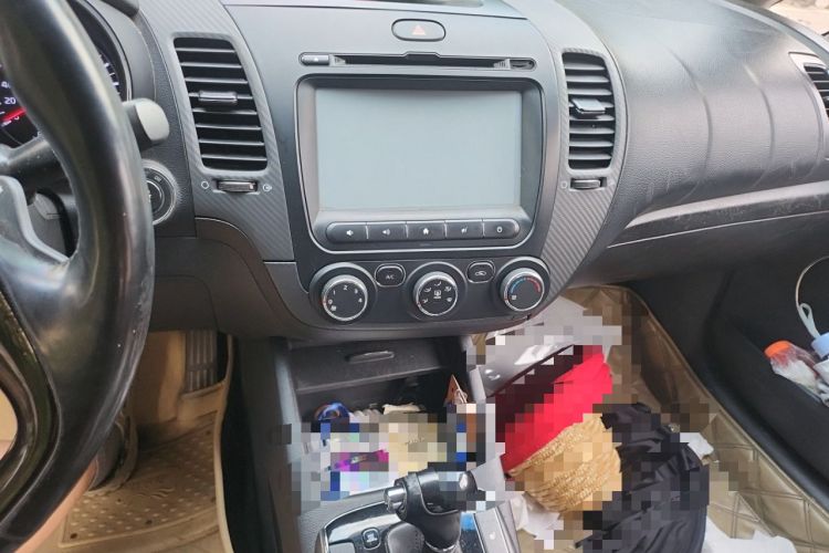 Used Kia K3 2015 1.6L Automatic GLS Audio And AC Panel