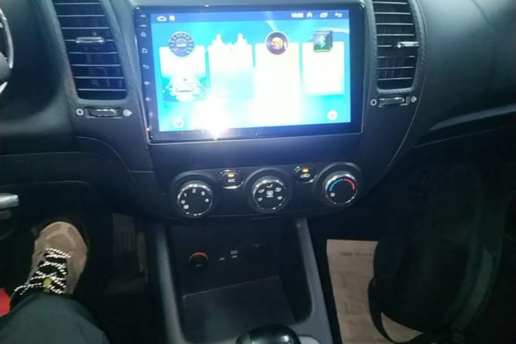 Used Kia K3 2015 1.6L Automatic GL Audio And AC Panel