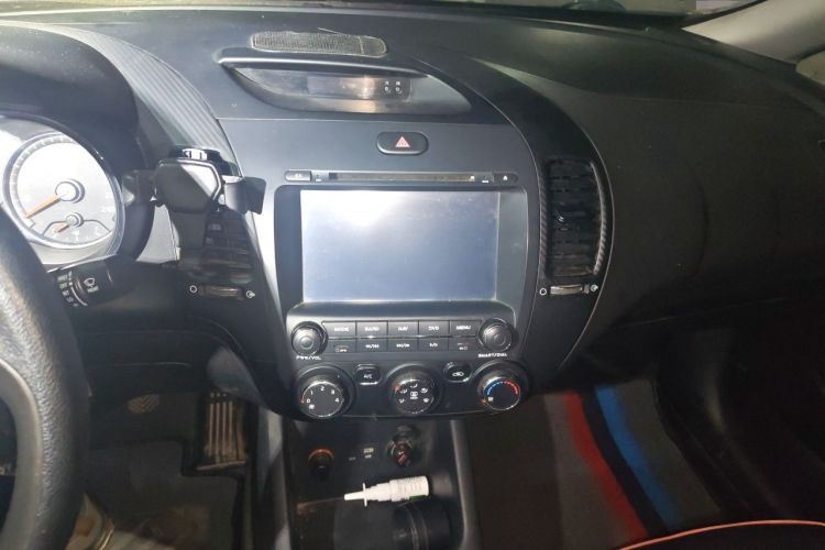 Used Kia K3 2015 1.6L Manual GL Audio And AC Panel