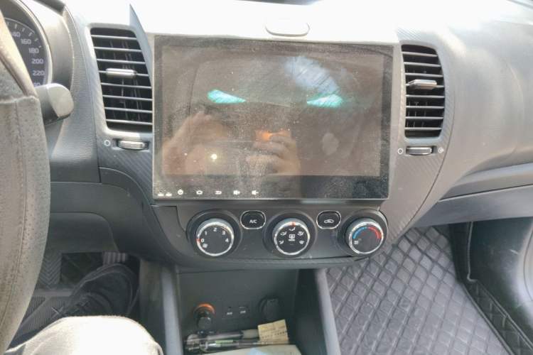 Used Kia K3 2015 1.6L Manual GL Audio And AC Panel