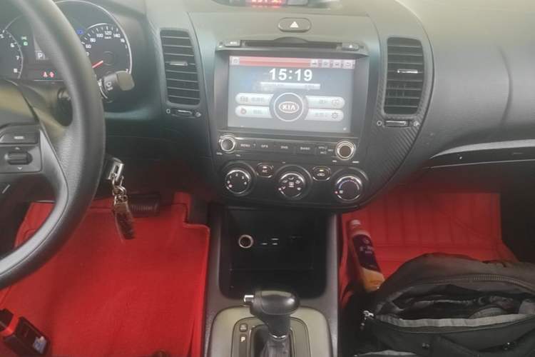 Used Kia K3 2015 1.6L Automatic GL Audio And AC Panel
