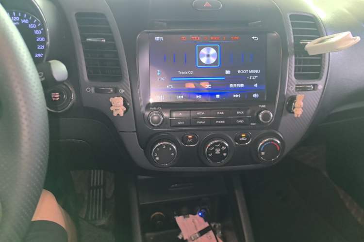 Used Kia K3 2015 1.6L Automatic GLS Audio And AC Panel