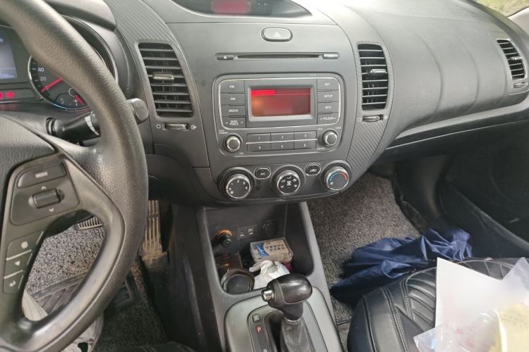 Used Kia K3 2015 1.6L Automatic GL Audio And AC Panel