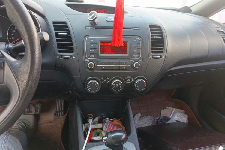 Used Kia K3 2015 1.6L Automatic GL Audio And AC Panel