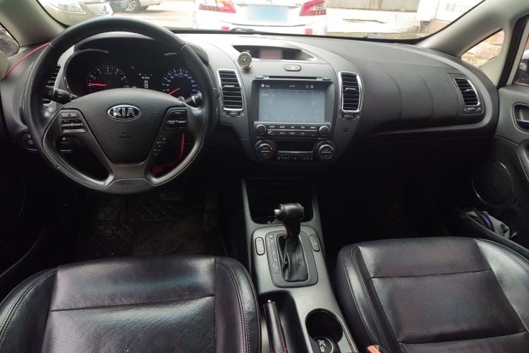 Used Kia K3 2015 1.6L Automatic Premium Center Console