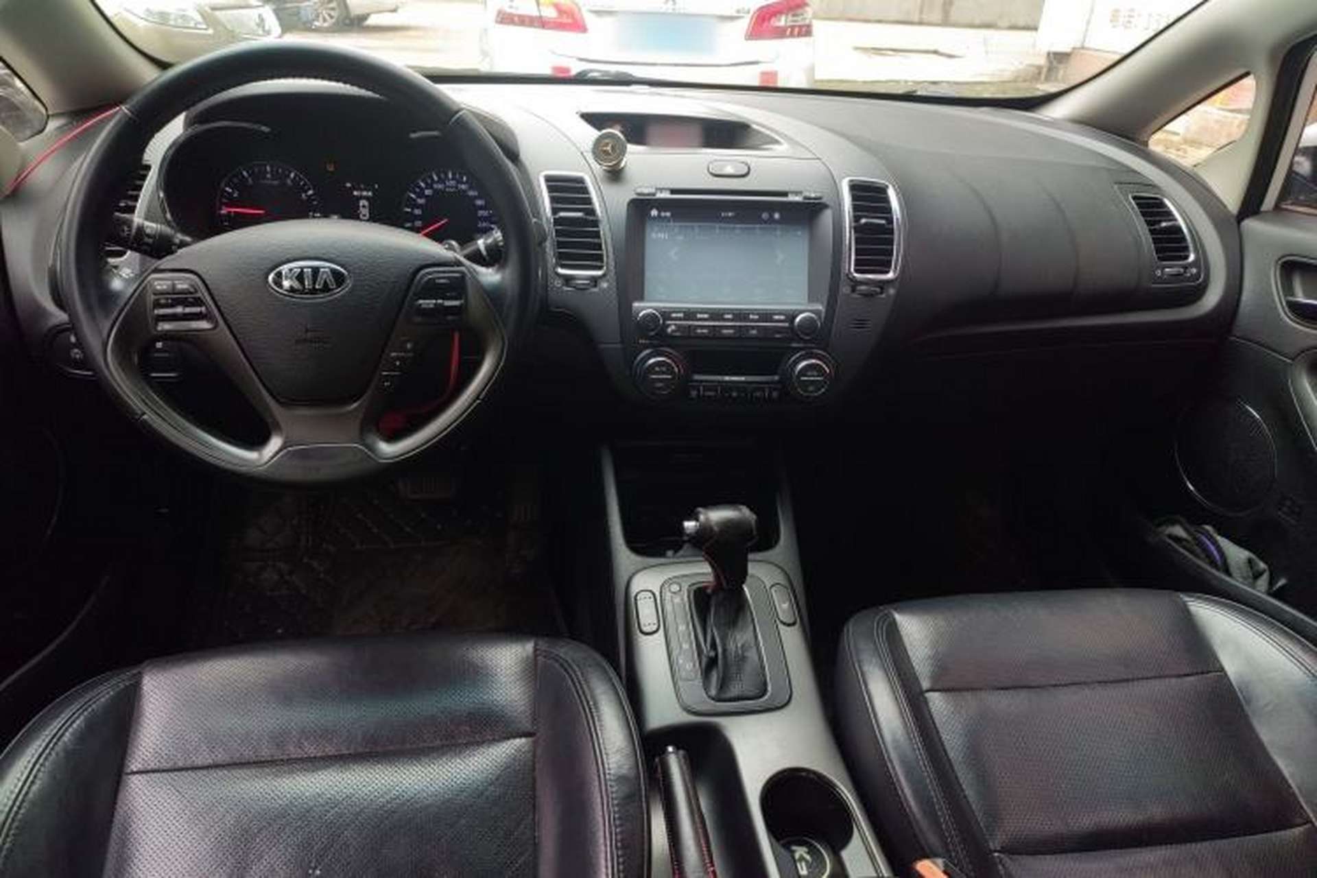 Used Kia K3 2015 1.6L Automatic Premium Center Console