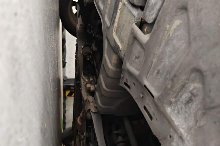 Used Kia K3 2015 1.6L Automatic GLS Chassis Front Left