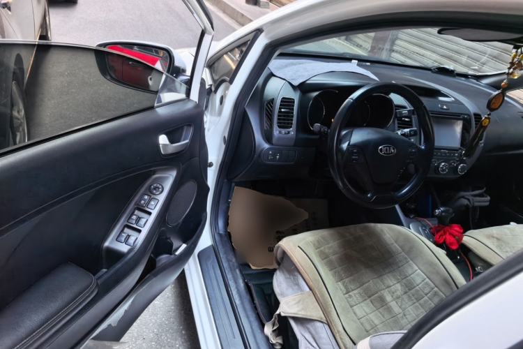 Used Kia K3 2015 1.6L Automatic GLS Driver Seat