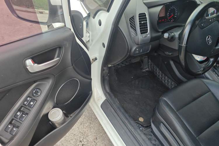Used Kia K3 2015 1.6L Automatic GLS Driver Seat