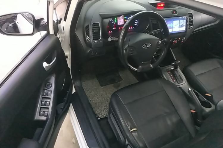 Used Kia K3 2015 1.6L Automatic GLS Driver Seat