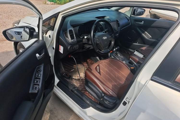 Used Kia K3 2015 1.6L Automatic GLS Driver Seat