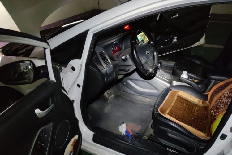 Used Kia K3 2015 1.6L Automatic GL Driver Seat