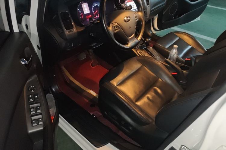 Used Kia K3 2015 1.6L Automatic GLS Driver Seat
