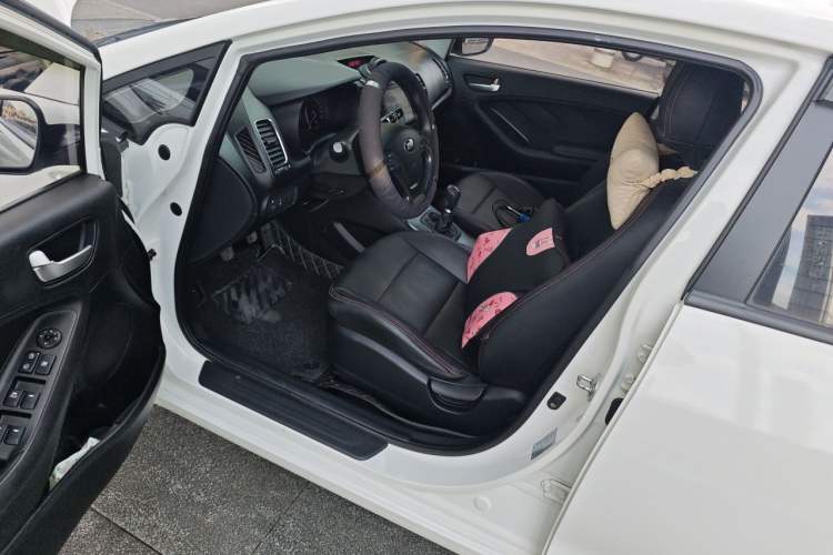 Used Kia K3 2015 1.6L Manual GL Driver Seat