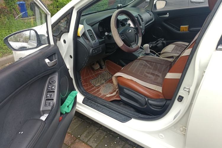 Used Kia K3 2015 1.6L Automatic GLS Driver Seat