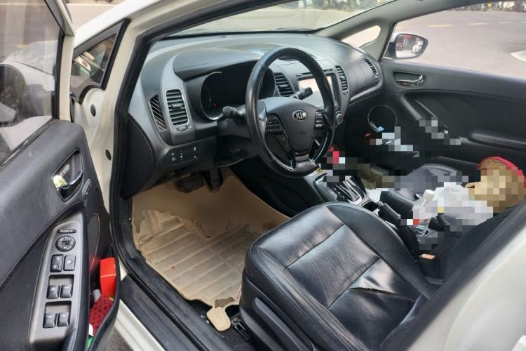 Used Kia K3 2015 1.6L Automatic GLS Driver Seat