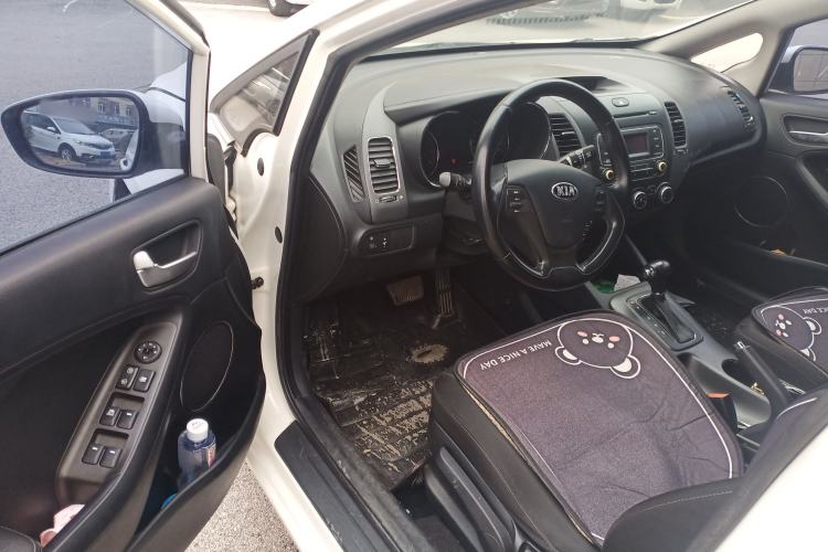 Used Kia K3 2015 1.6L Automatic GLS Driver Seat
