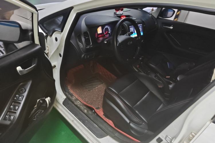Used Kia K3 2015 1.6L Automatic GL Driver Seat