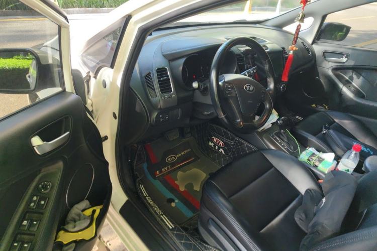 Used Kia K3 2015 1.6L Automatic GLS Driver Seat