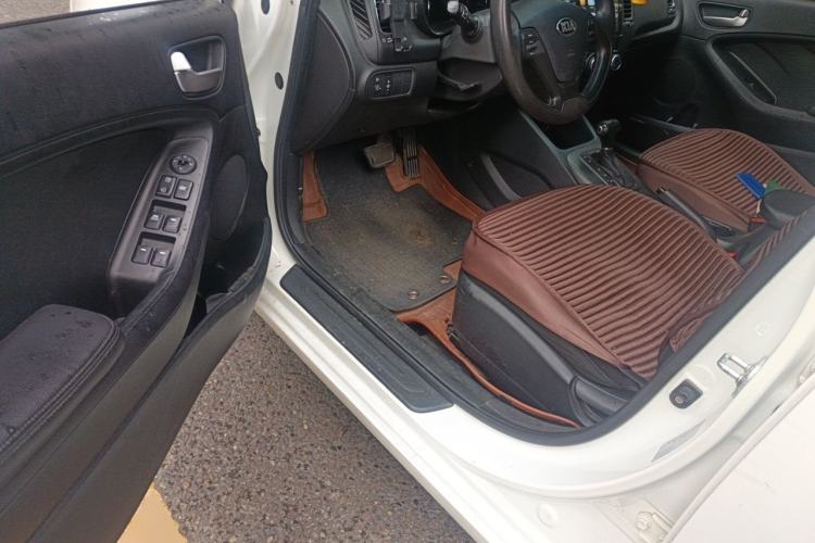 Used Kia K3 2015 1.6L Automatic GL Driver Seat