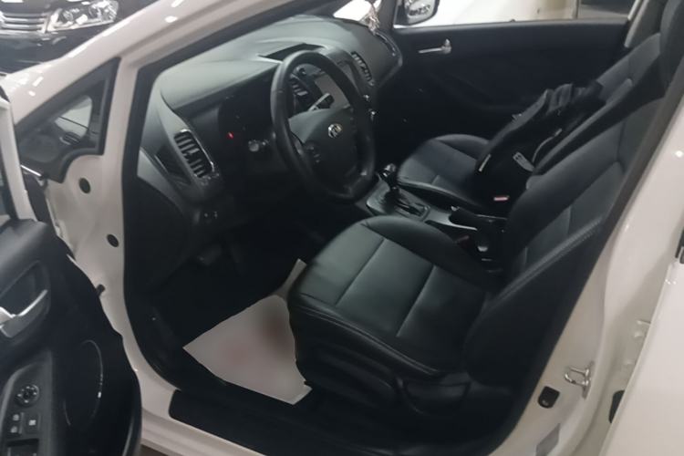 Used Kia K3 2015 1.6L Automatic GLS Driver Seat