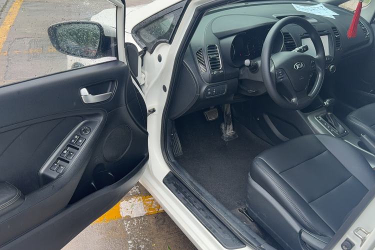 Used Kia K3 2015 1.6L Automatic GL Driver Seat