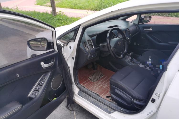 Used Kia K3 2015 1.6L Automatic GLS Driver Seat
