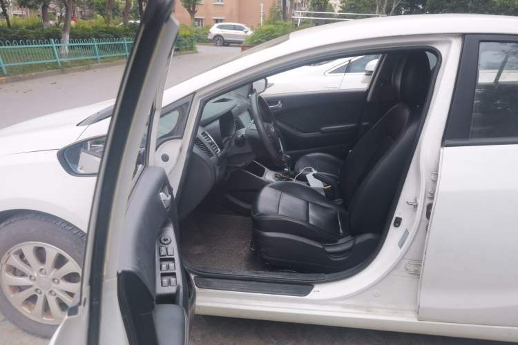 Used Kia K3 2015 1.6L Manual GL Driver Seat