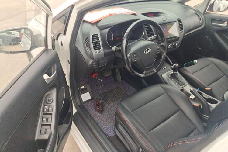 Used Kia K3 2015 1.6L Automatic GLS Driver Seat