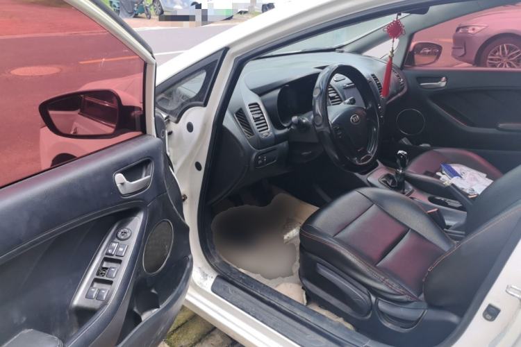 Used Kia K3 2015 1.6L Manual GLS Driver Seat