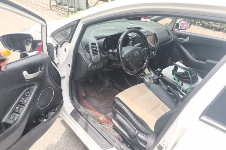 Used Kia K3 2015 1.6L Manual GLS Driver Seat